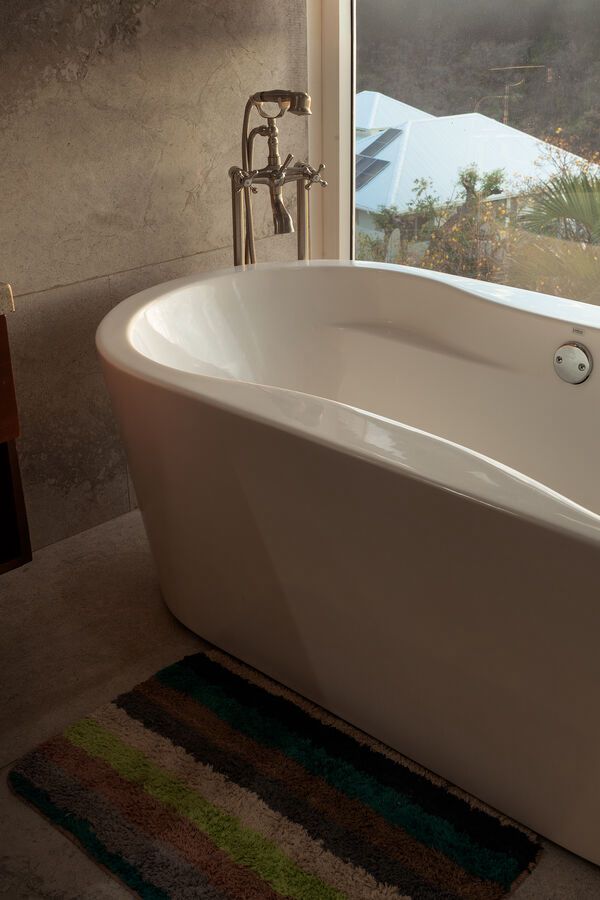 Soaking Tub