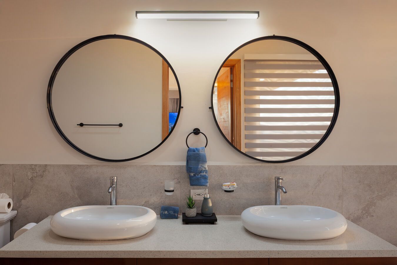 Double Vanity